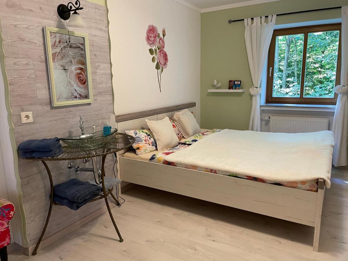 Krug'S Family Hostel Und Restaurant Weilheim in Oberbayern Zewnętrze zdjęcie