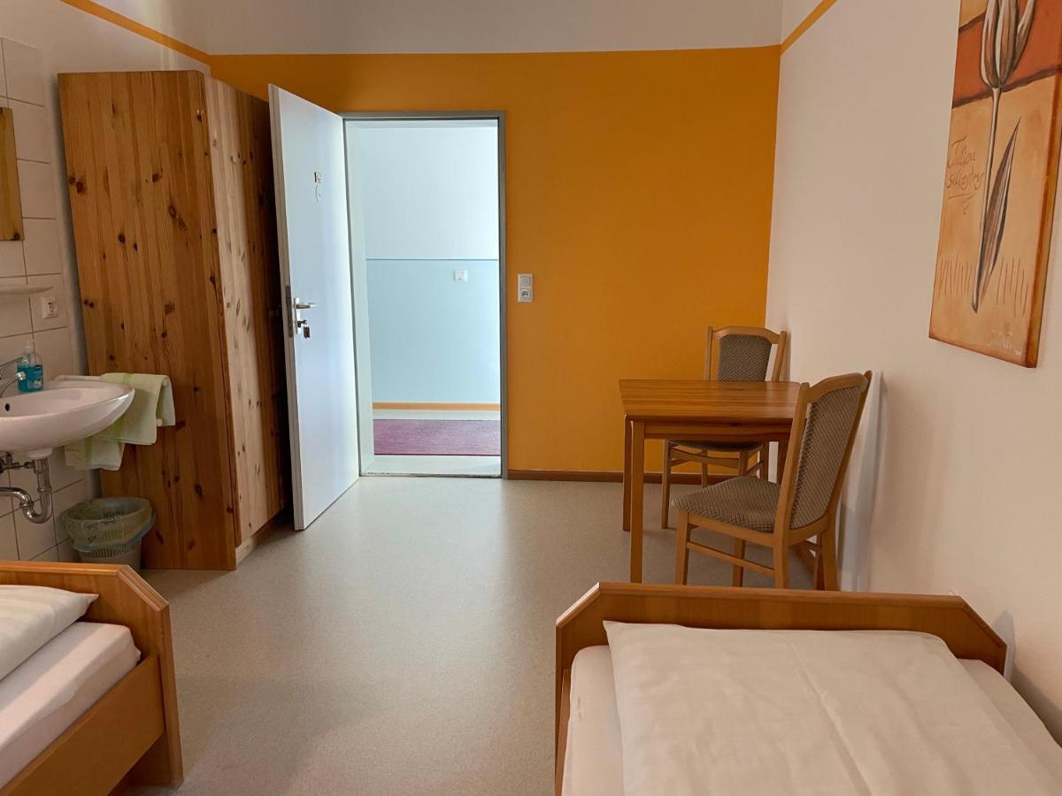 Krug'S Family Hostel Und Restaurant Weilheim in Oberbayern Zewnętrze zdjęcie