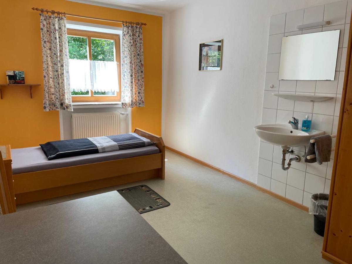Krug'S Family Hostel Und Restaurant Weilheim in Oberbayern Zewnętrze zdjęcie